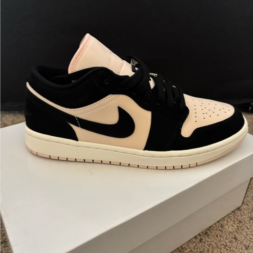 Nike Air Jordan’s 1 low